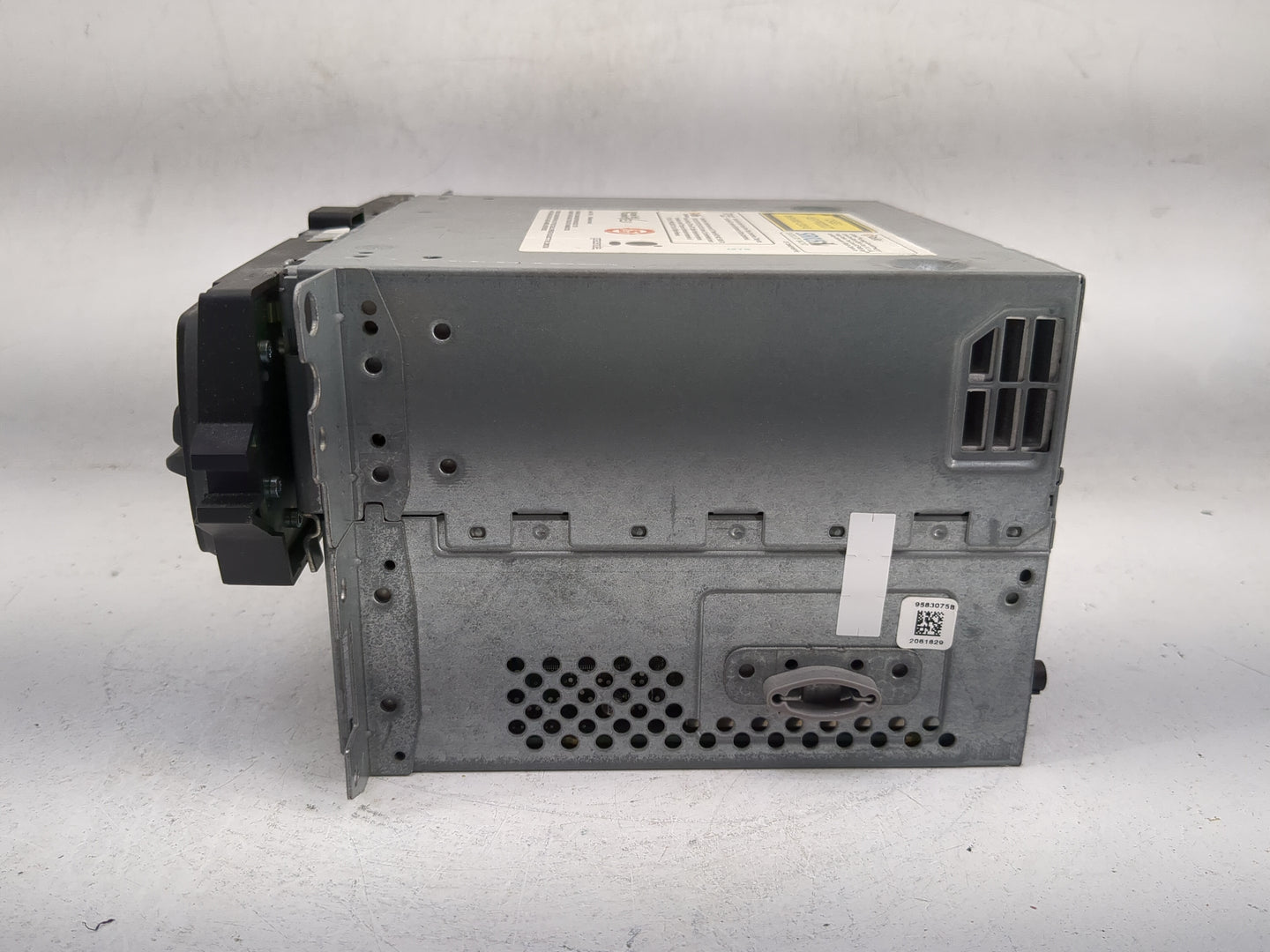2010-2013 Bmw 335 Radio AM FM Cd Player Receiver Replacement P/N:9583075B2061829 CI927317001 Fits OEM Used Auto Parts - Oemu