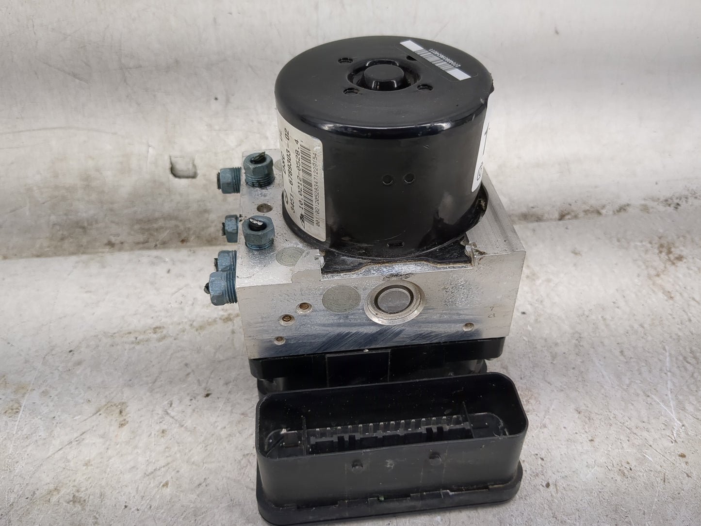 2009-2013 Bmw 335i ABS Pump Control Module Replacement P/N:3451-6789303-02 Fits Fits 2009 2010 2011 2012 2013 OEM Used Auto 
