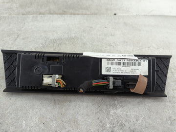 2011-2013 Bmw 335i Climate Control Module Temperature AC/Heater Replacement P/N:9263304-01 Fits Fits 2011 2012 2013 OEM Used Auto Parts