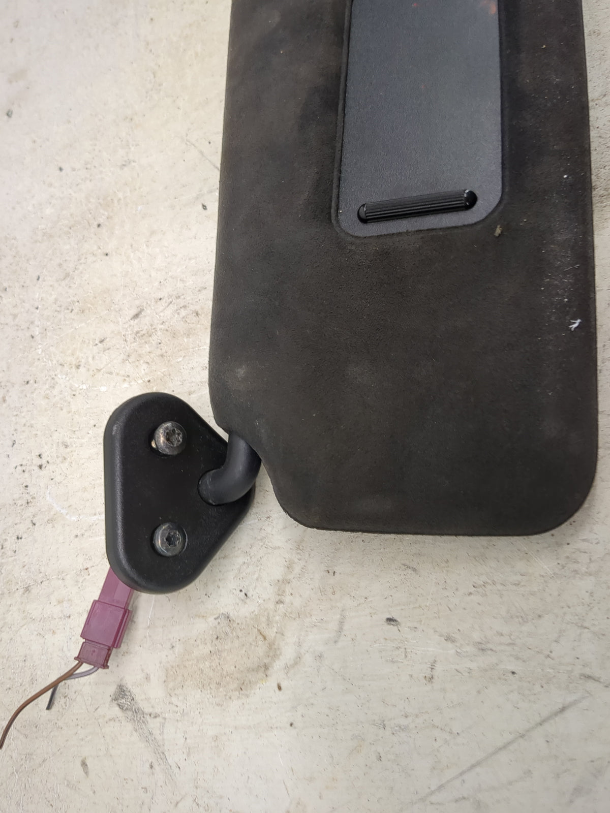 2012 Bmw 3 Series Sun Visor Shade Replacement Driver Left Mirror Fits OEM Used Auto Parts - Oemusedautoparts1.com