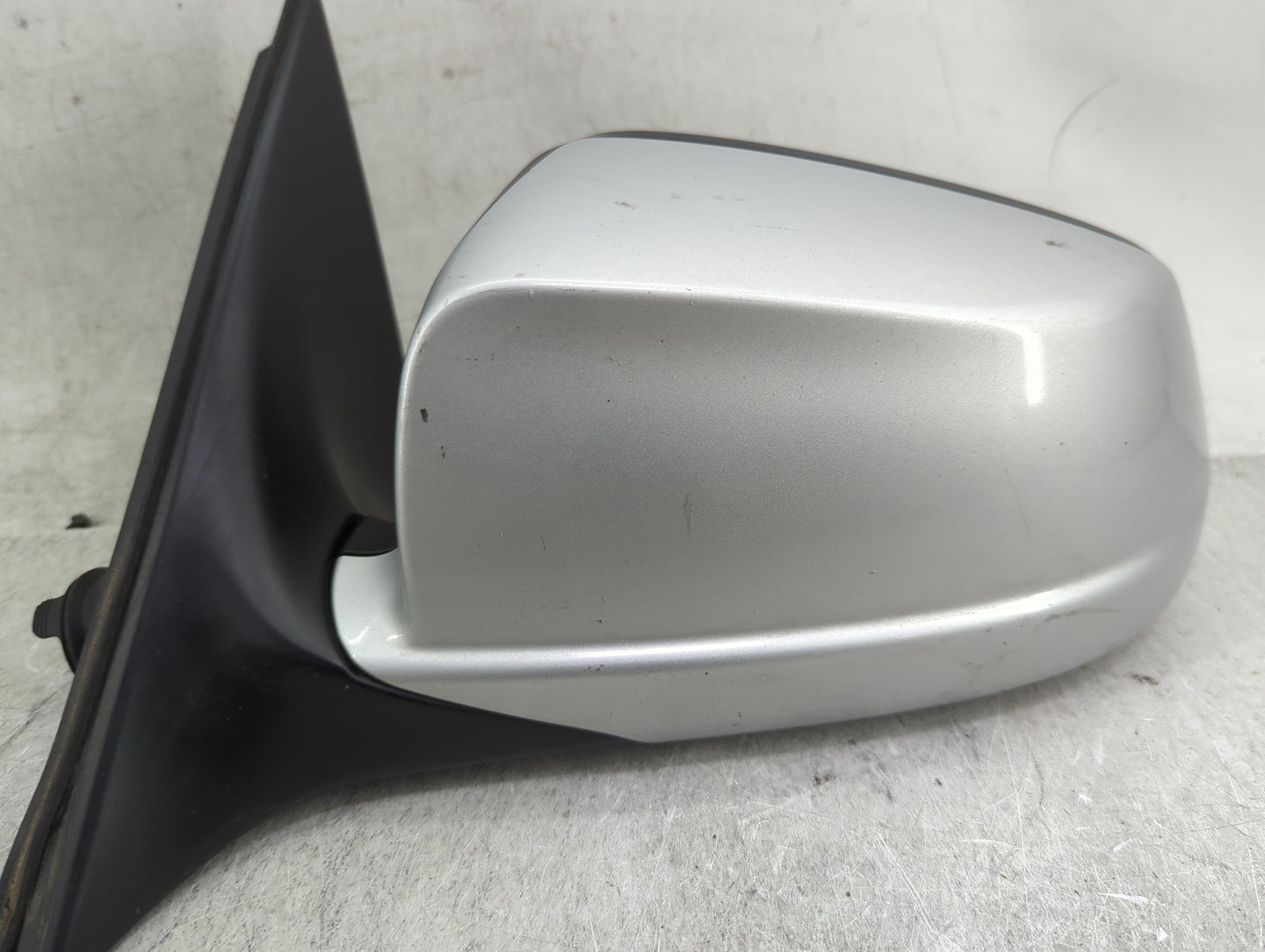 2012-2013 Bmw 528 Driver Side View Mirror - Left Door Mirror OEM Used - Oemusedautoparts1.com