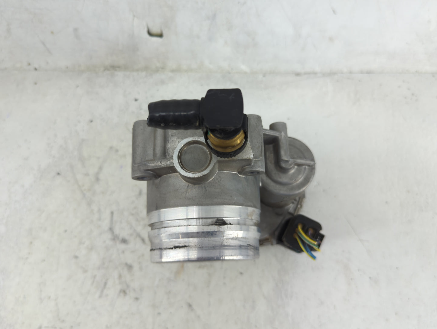 2012-2016 Bmw 528 Throttle Body P/N:1354 7588625-02 A2C53355204 Fits Fits 2012 2013 2014 2015 2016 2017 2018 OEM Used Auto P