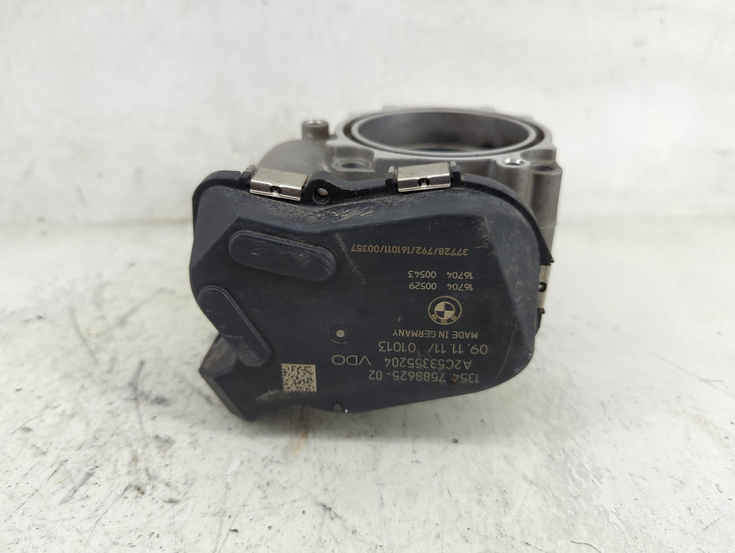 2012-2016 Bmw 528 Throttle Body P/N:1354 7588625-02 A2C53355204 Fits Fits 2012 2013 2014 2015 2016 2017 2018 OEM Used Auto P