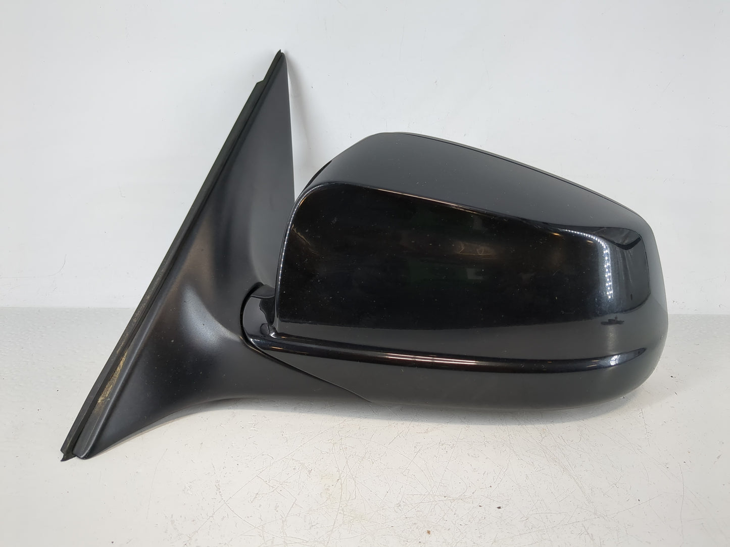 2011-2012 Bmw 528i Driver Side View Mirror - Left Door Mirror OEM Used - Oemusedautoparts1.com