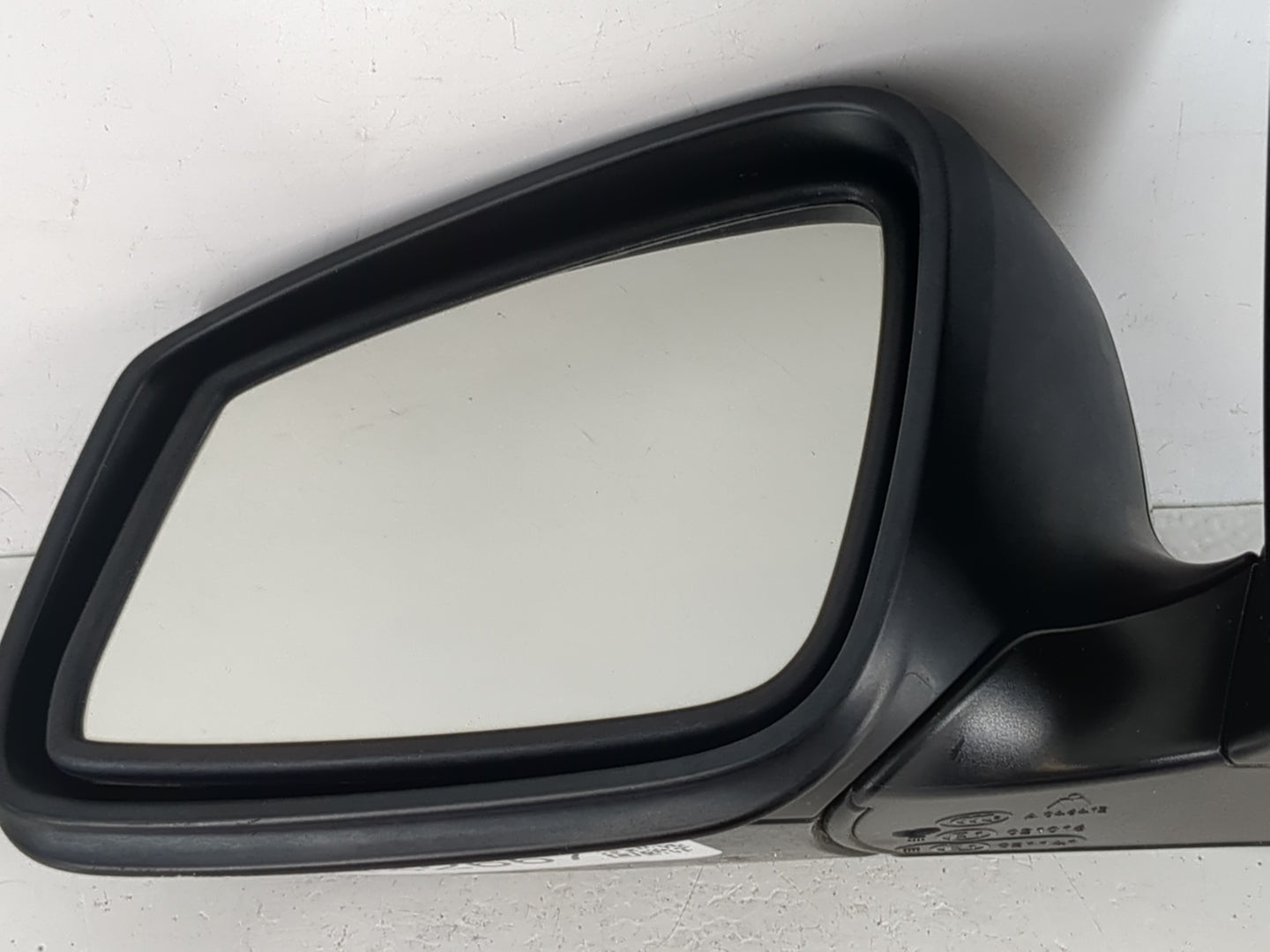 2011-2012 Bmw 528i Driver Side View Mirror - Left Door Mirror OEM Used - Oemusedautoparts1.com