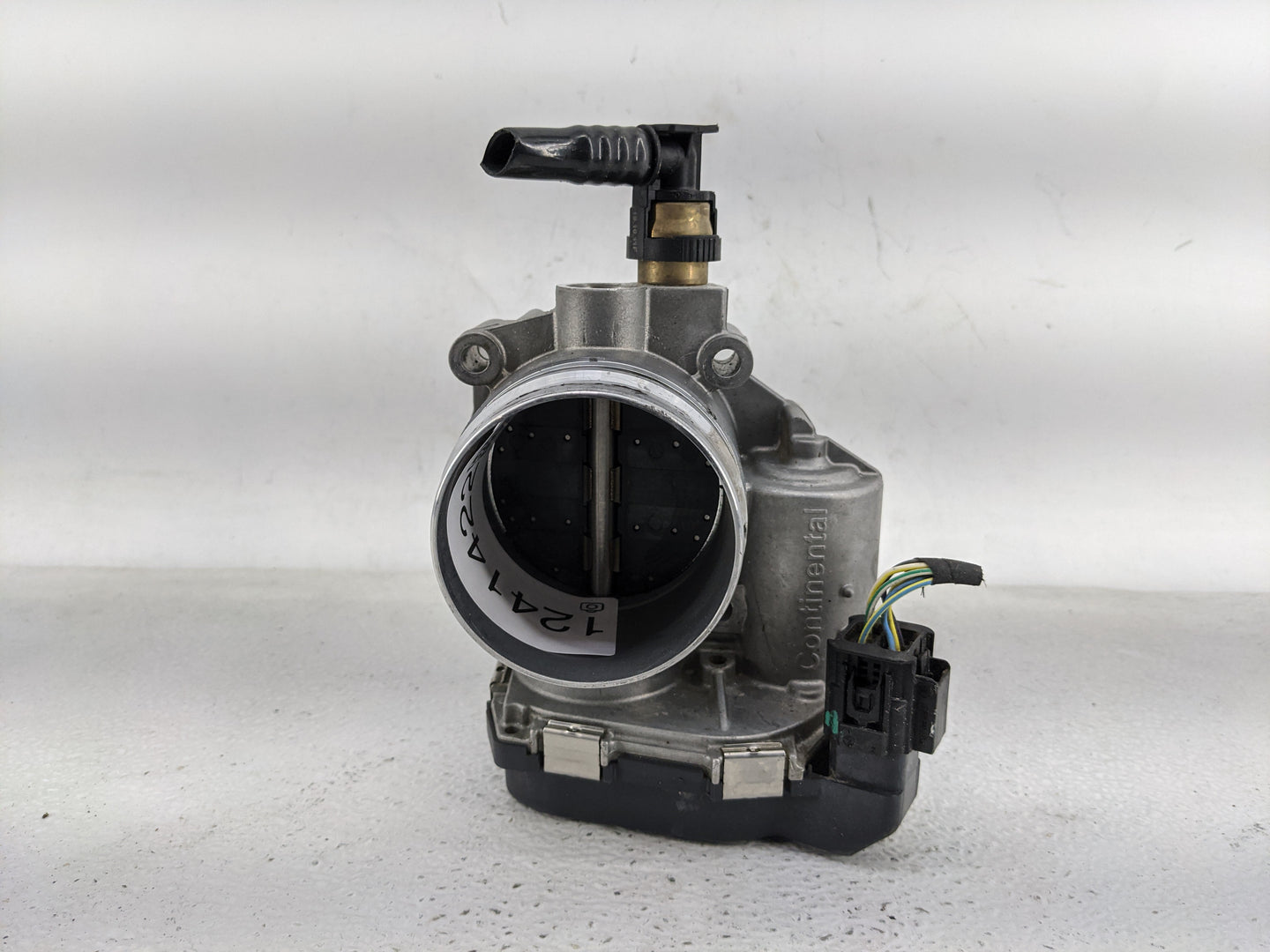 2012-2016 Bmw 528i Throttle Body P/N:1354 7588625-02 Fits Fits 2012 2013 2014 2015 2016 2017 2018 OEM Used Auto Parts - Oemu