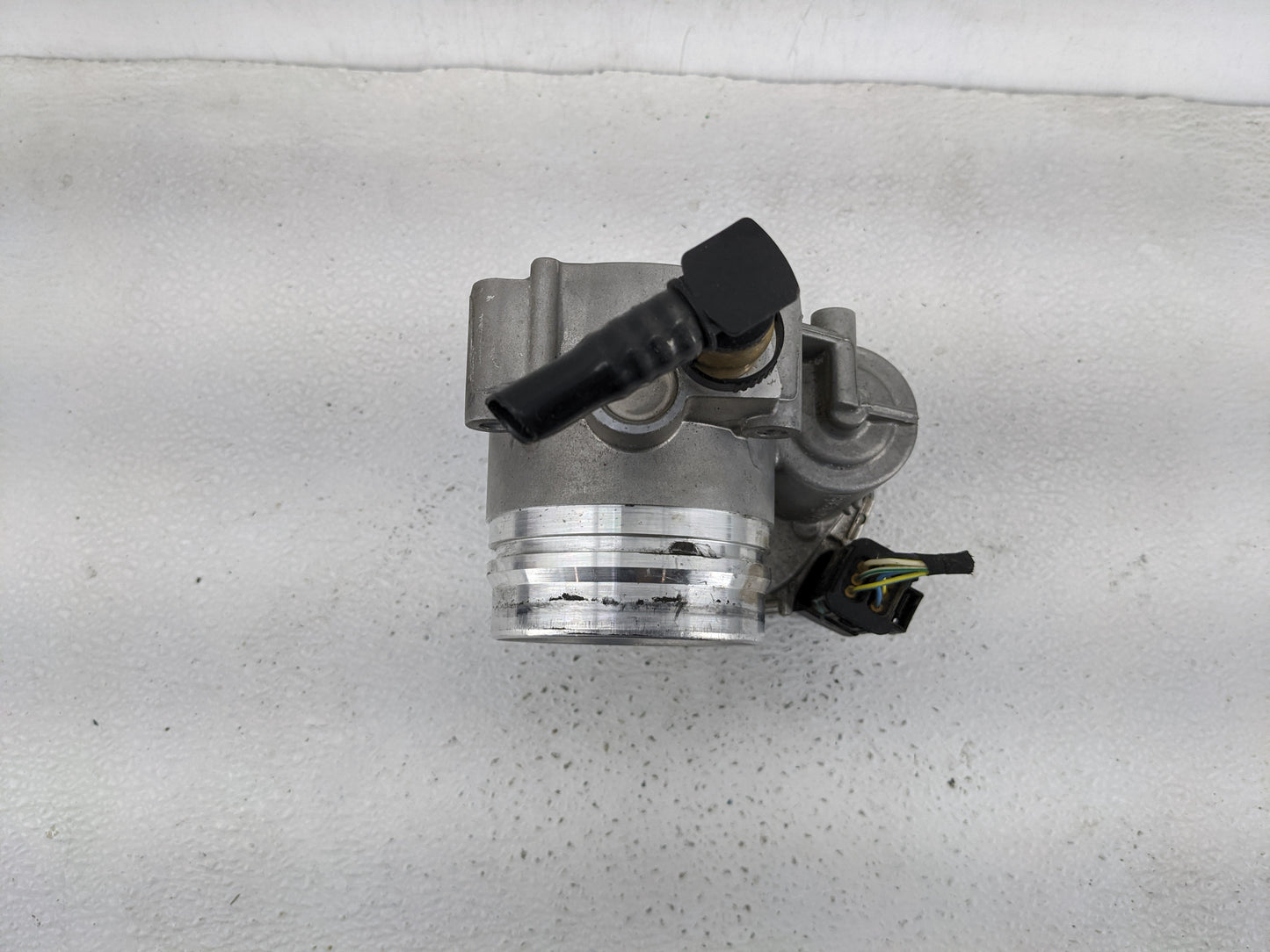 2012-2016 Bmw 528i Throttle Body P/N:1354 7588625-02 Fits Fits 2012 2013 2014 2015 2016 2017 2018 OEM Used Auto Parts - Oemu