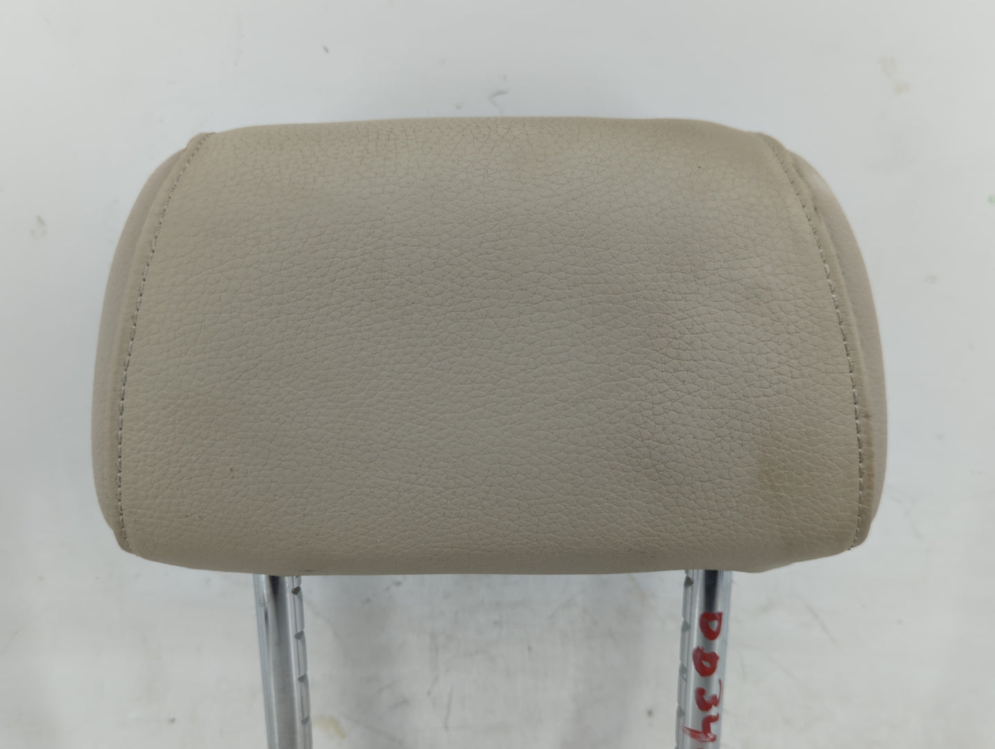 2011-2013 Bmw 528i Headrest Head Rest Rear Seat Fits Fits 2011 2012 2013 OEM Used Auto Parts - Oemusedautoparts1.com