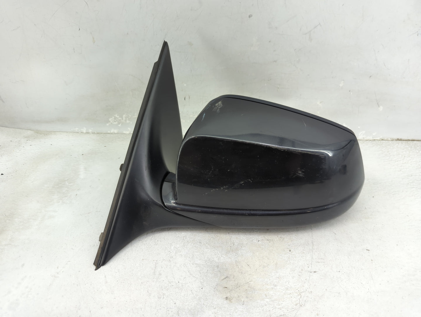 2011-2012 Bmw 528i Driver Side View Mirror - Left Door Mirror OEM Used - Oemusedautoparts1.com