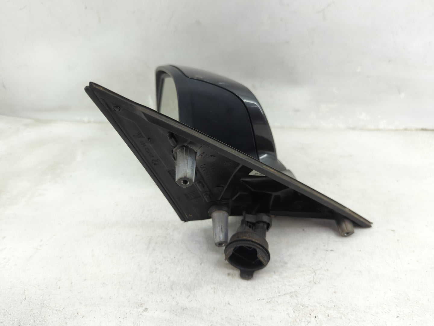 2011-2012 Bmw 528i Driver Side View Mirror - Left Door Mirror OEM Used - Oemusedautoparts1.com