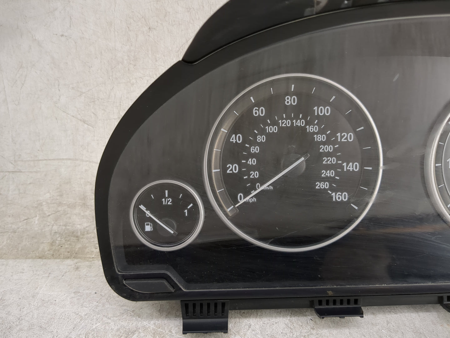 2012-2013 Bmw 528i Instrument Cluster Speedometer Gauges P/N:9285193-01 2358686-04 Miles: Fits Fits 2011 2012 2013 OEM Used 