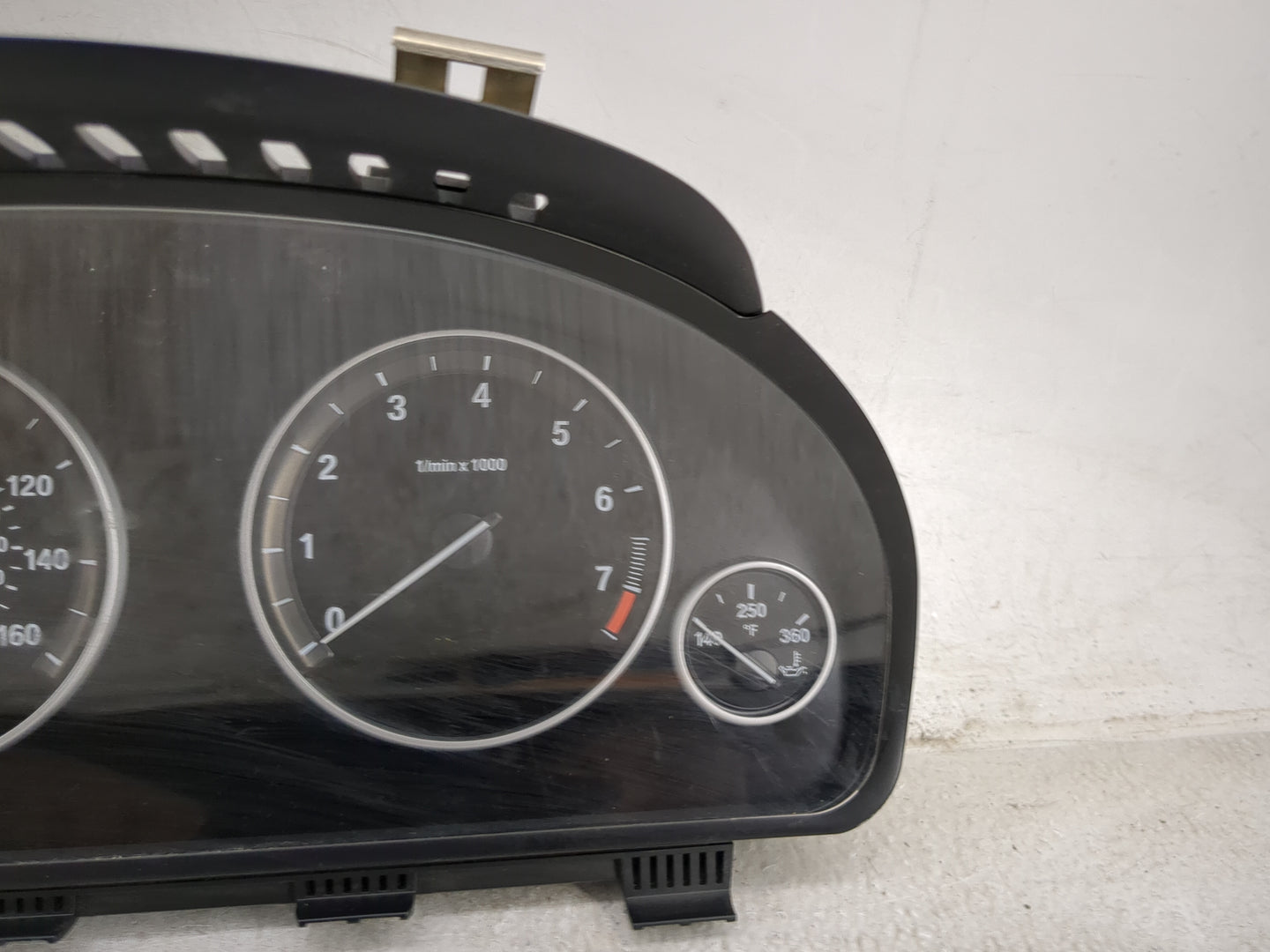 2012-2013 Bmw 528i Instrument Cluster Speedometer Gauges P/N:9285193-01 2358686-04 Miles: Fits Fits 2011 2012 2013 OEM Used 