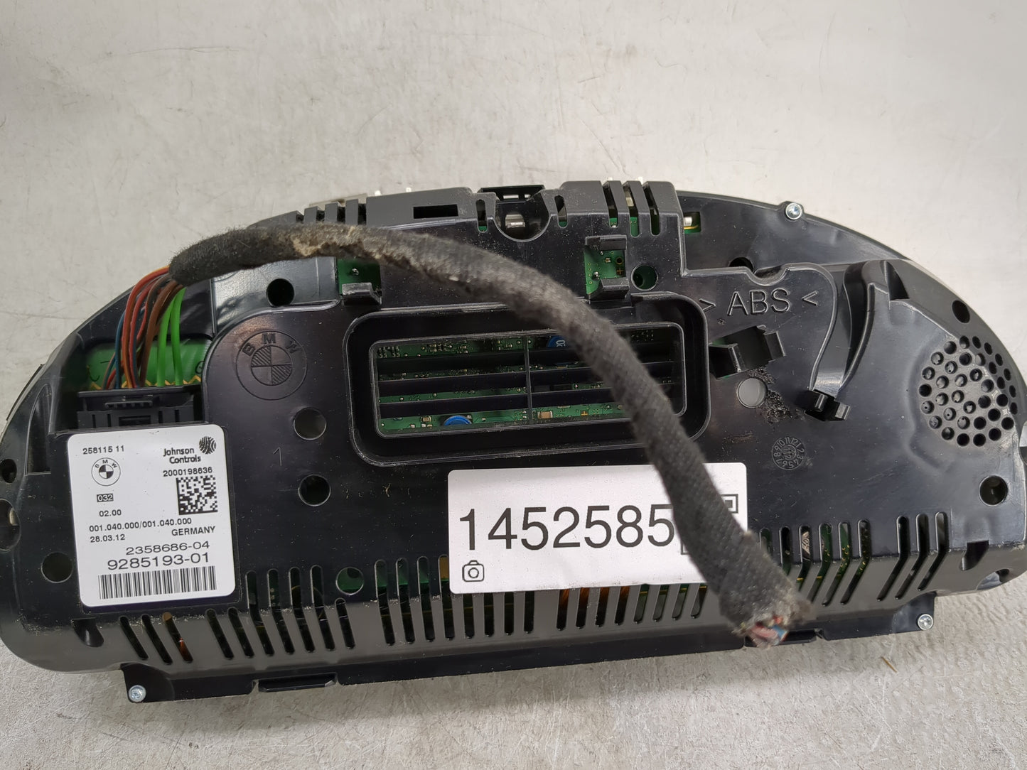 2012-2013 Bmw 528i Instrument Cluster Speedometer Gauges P/N:9285193-01 2358686-04 Miles: Fits Fits 2011 2012 2013 OEM Used 