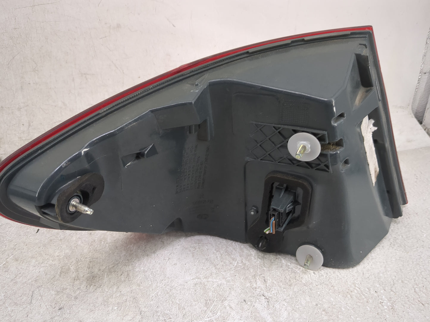 2011-2013 Bmw 528i Tail Light Assembly Passenger Right OEM P/N:173462-02 Fits Fits 2011 2012 2013 OEM Used Auto Parts - Oemu