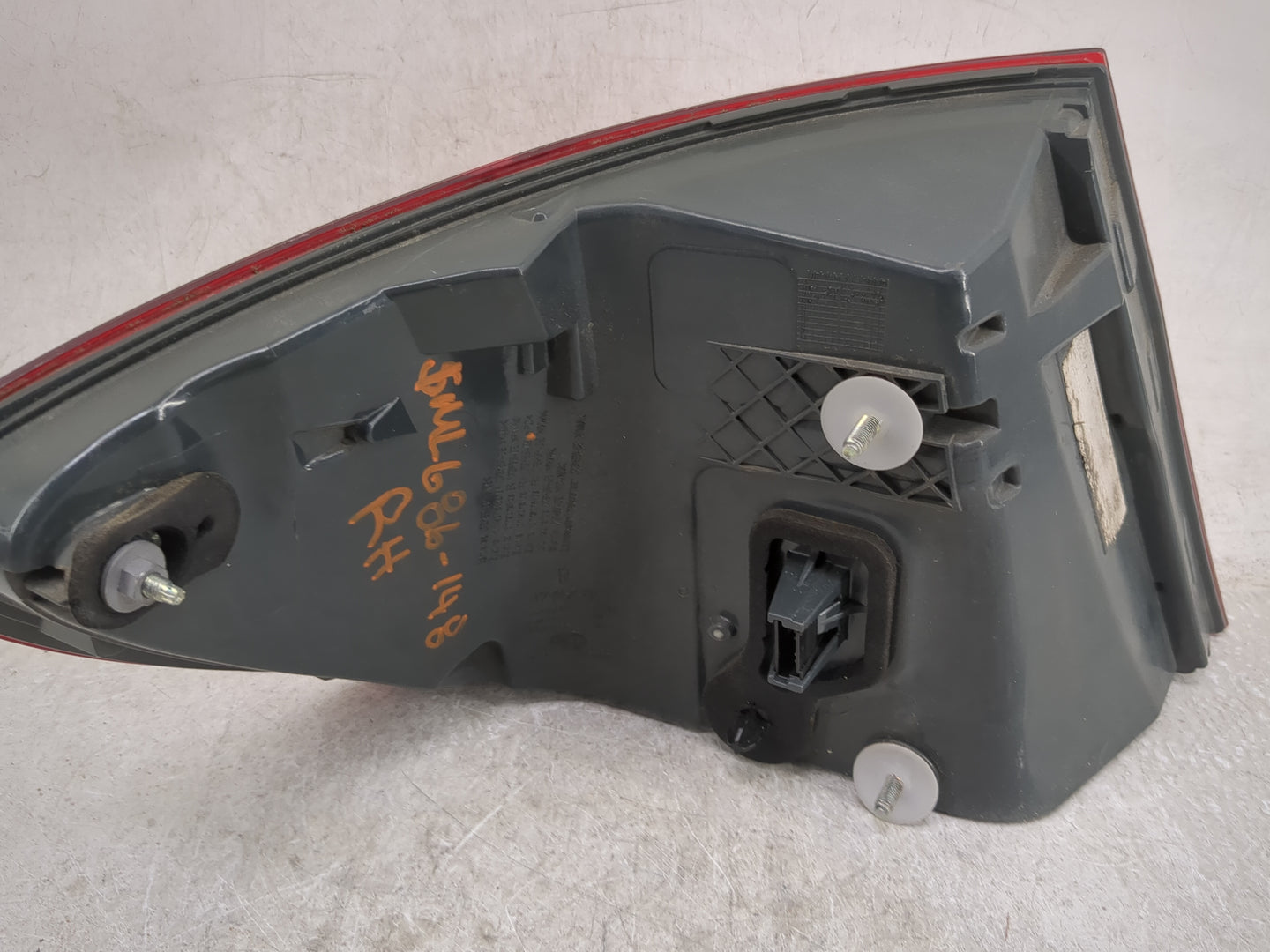 2011-2013 Bmw 528i Tail Light Assembly Passenger Right OEM P/N:173462-02 Fits Fits 2011 2012 2013 OEM Used Auto Parts - Oemu