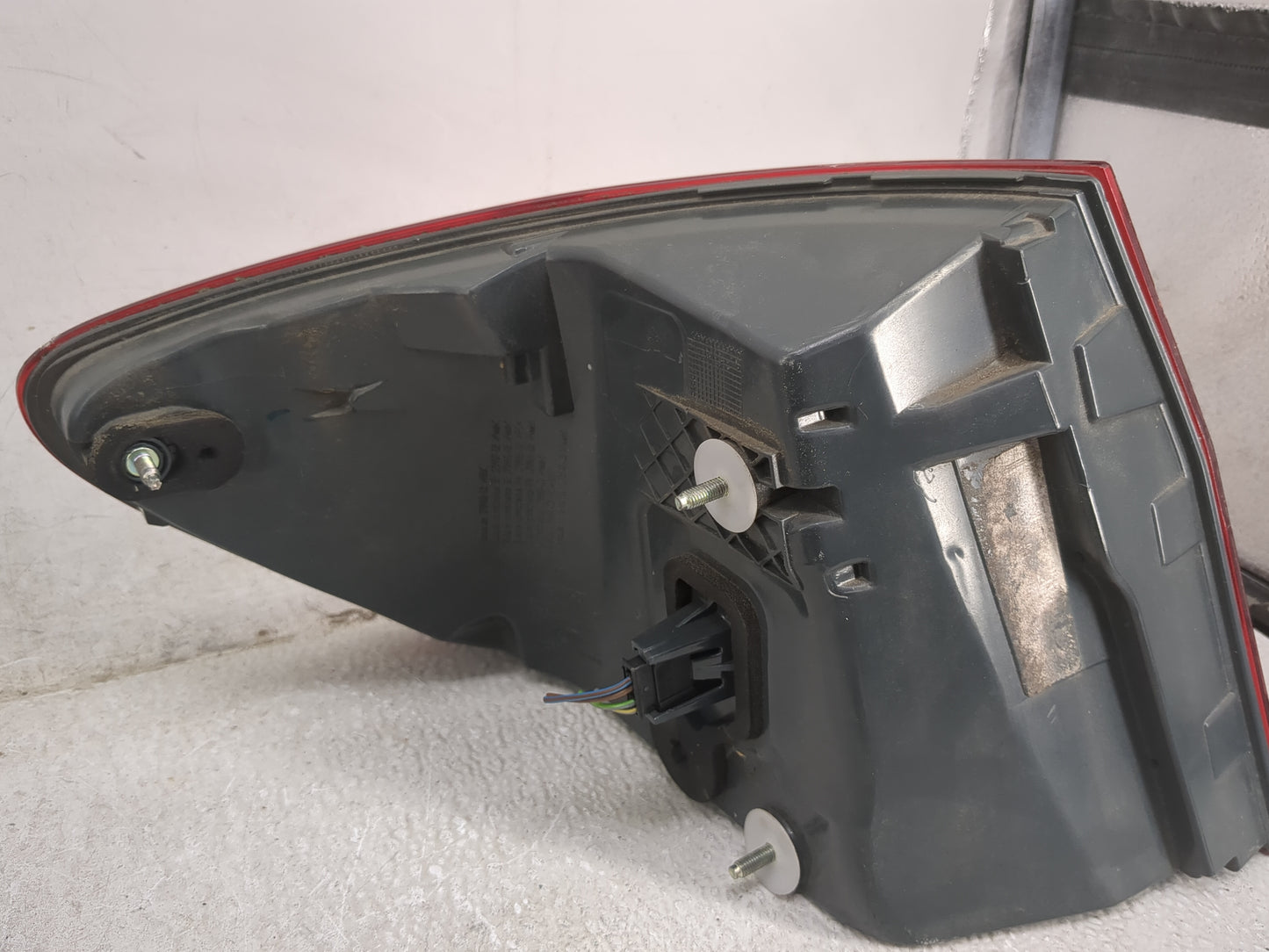 2011-2013 Bmw 528i Tail Light Assembly Passenger Right OEM P/N:173462-02 Fits Fits 2011 2012 2013 OEM Used Auto Parts - Oemu