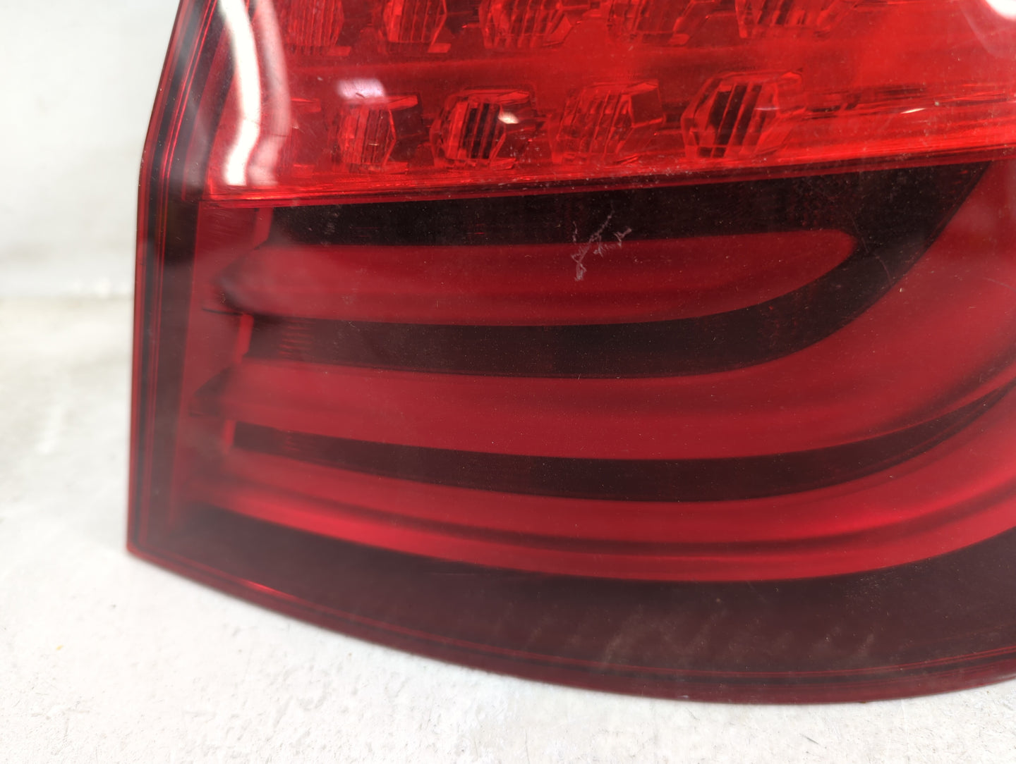2011-2013 Bmw 528i Tail Light Assembly Passenger Right OEM P/N:173462-02 Fits Fits 2011 2012 2013 OEM Used Auto Parts - Oemu
