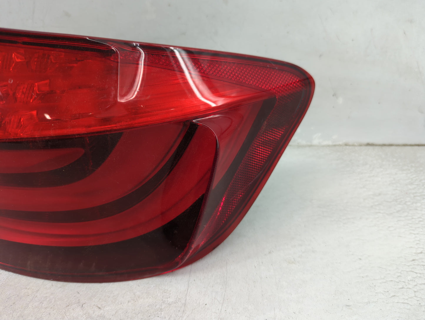 2011-2013 Bmw 528i Tail Light Assembly Passenger Right OEM P/N:173462-02 Fits Fits 2011 2012 2013 OEM Used Auto Parts - Oemu
