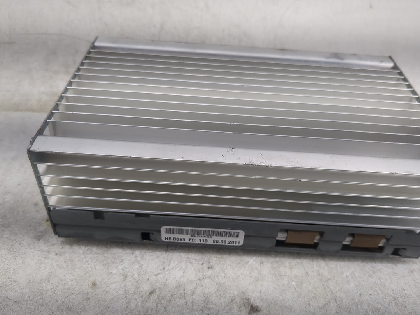 2012 Bmw 528i Radio Speaker Amplifier 9241334|be B093|100991-14 - Oemusedautoparts1.com