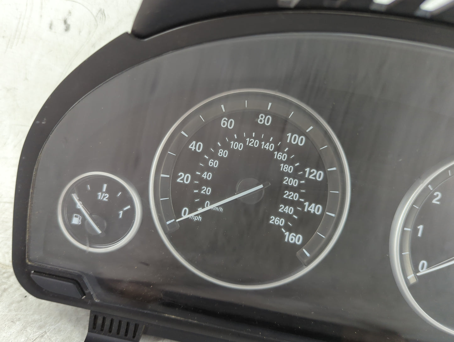 2012-2013 Bmw 528i Instrument Cluster Speedometer Gauges Miles: Fits Fits 2011 2012 2013 OEM Used Auto Parts - Oemusedautopa