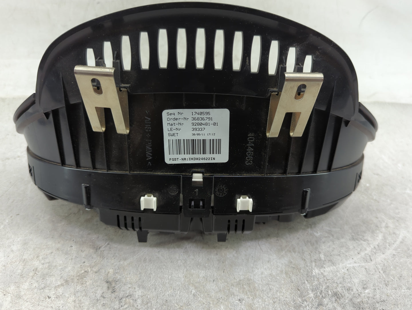 2012-2013 Bmw 528i Instrument Cluster Speedometer Gauges Miles: Fits Fits 2011 2012 2013 OEM Used Auto Parts - Oemusedautopa