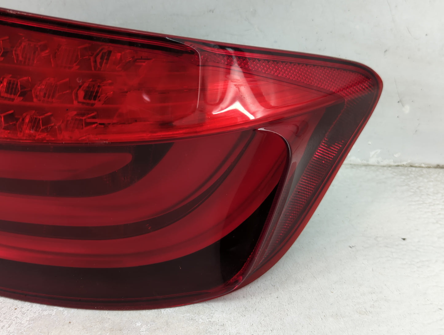 2011-2013 Bmw 528i Tail Light Assembly Passenger Right OEM P/N:173462-02 Fits Fits 2011 2012 2013 OEM Used Auto Parts - Oemu