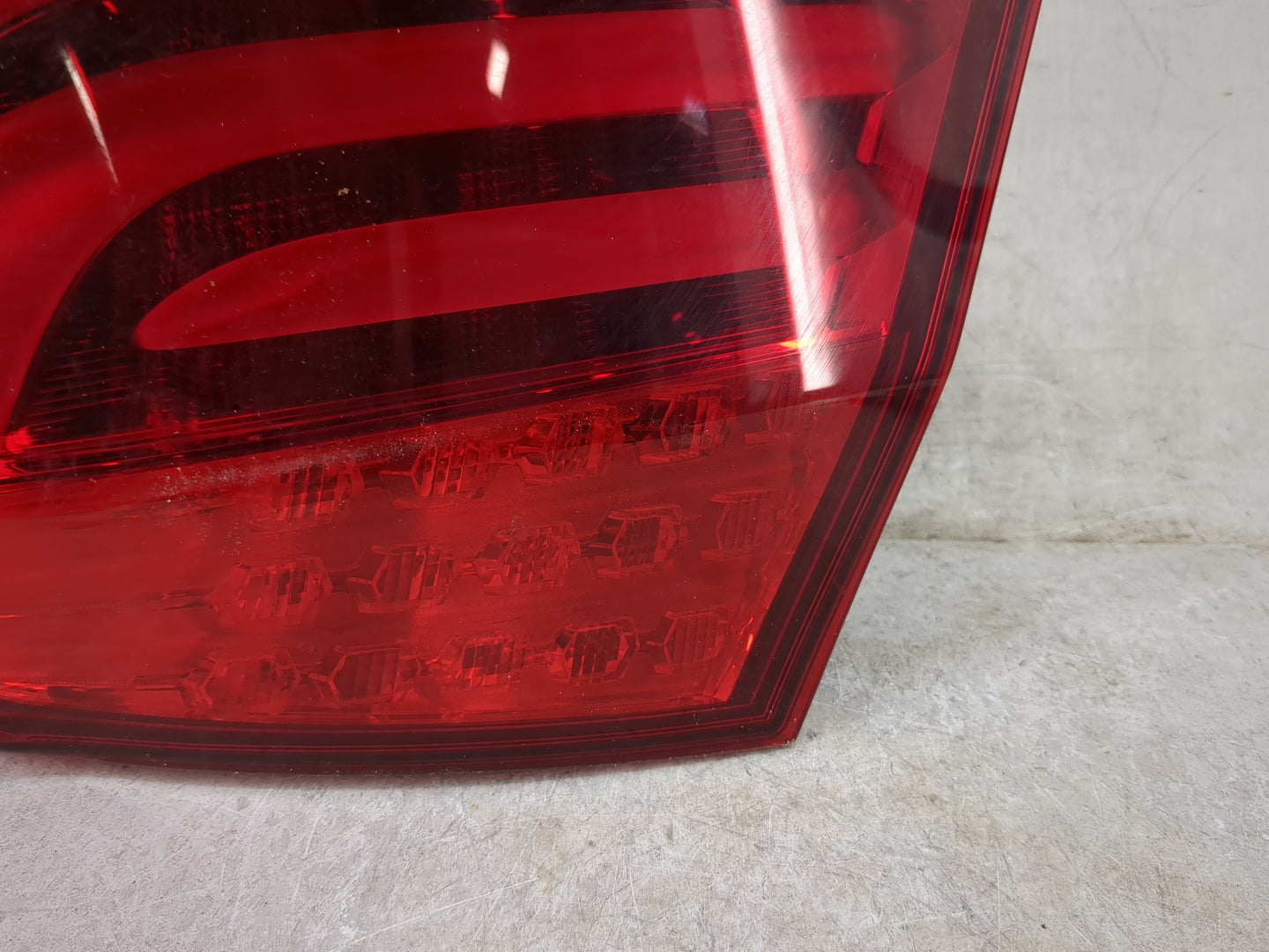 2011-2013 Bmw 528i Tail Light Assembly Passenger Right OEM P/N:173462-02 Fits Fits 2011 2012 2013 OEM Used Auto Parts - Oemu