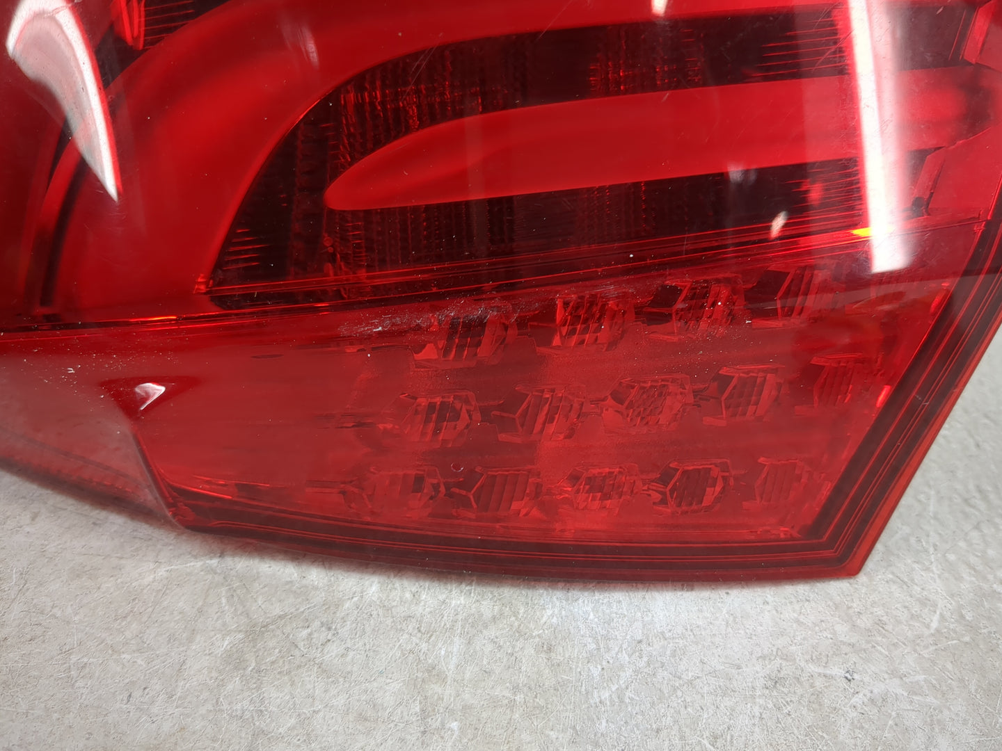 2011-2013 Bmw 528i Tail Light Assembly Passenger Right OEM P/N:173462-02 Fits Fits 2011 2012 2013 OEM Used Auto Parts - Oemu