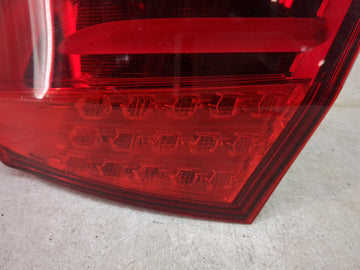 2011-2013 Bmw 528i Tail Light Assembly Passenger Right OEM P/N:173462-02 Fits Fits 2011 2012 2013 OEM Used Auto Parts
