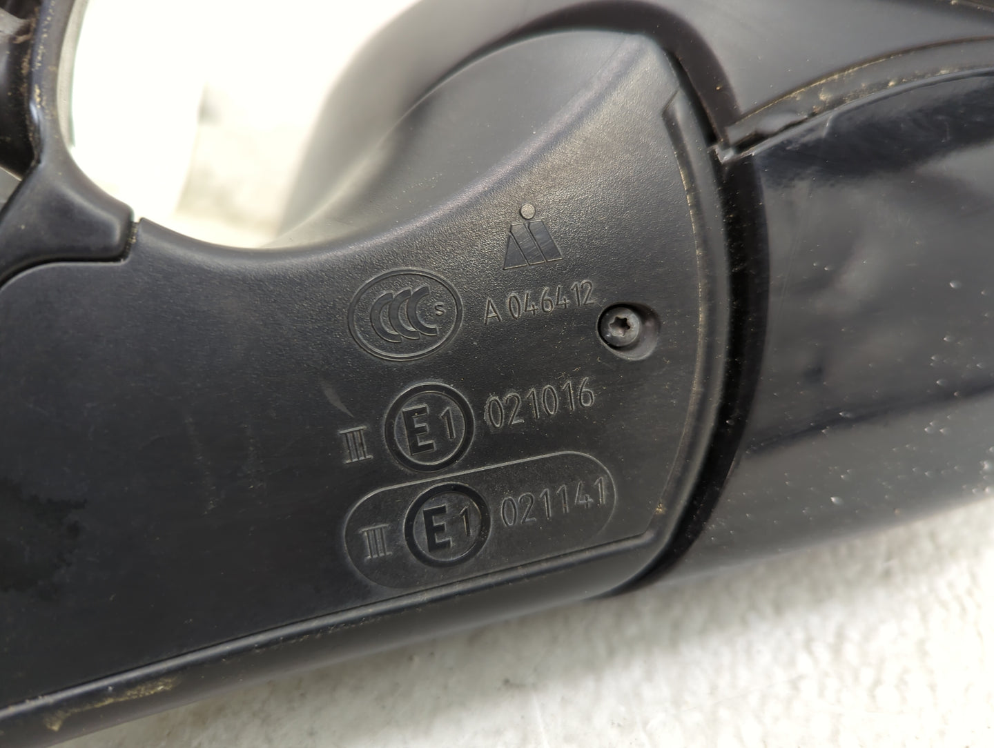 2011-2012 Bmw 528i Passenger Side View Mirror - Right Door Mirror OEM Used - Oemusedautoparts1.com