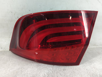 2011-2013 Bmw 528i Tail Light Assembly Passenger Right OEM P/N:173462-02 Fits Fits 2011 2012 2013 OEM Used Auto Parts - Oemu