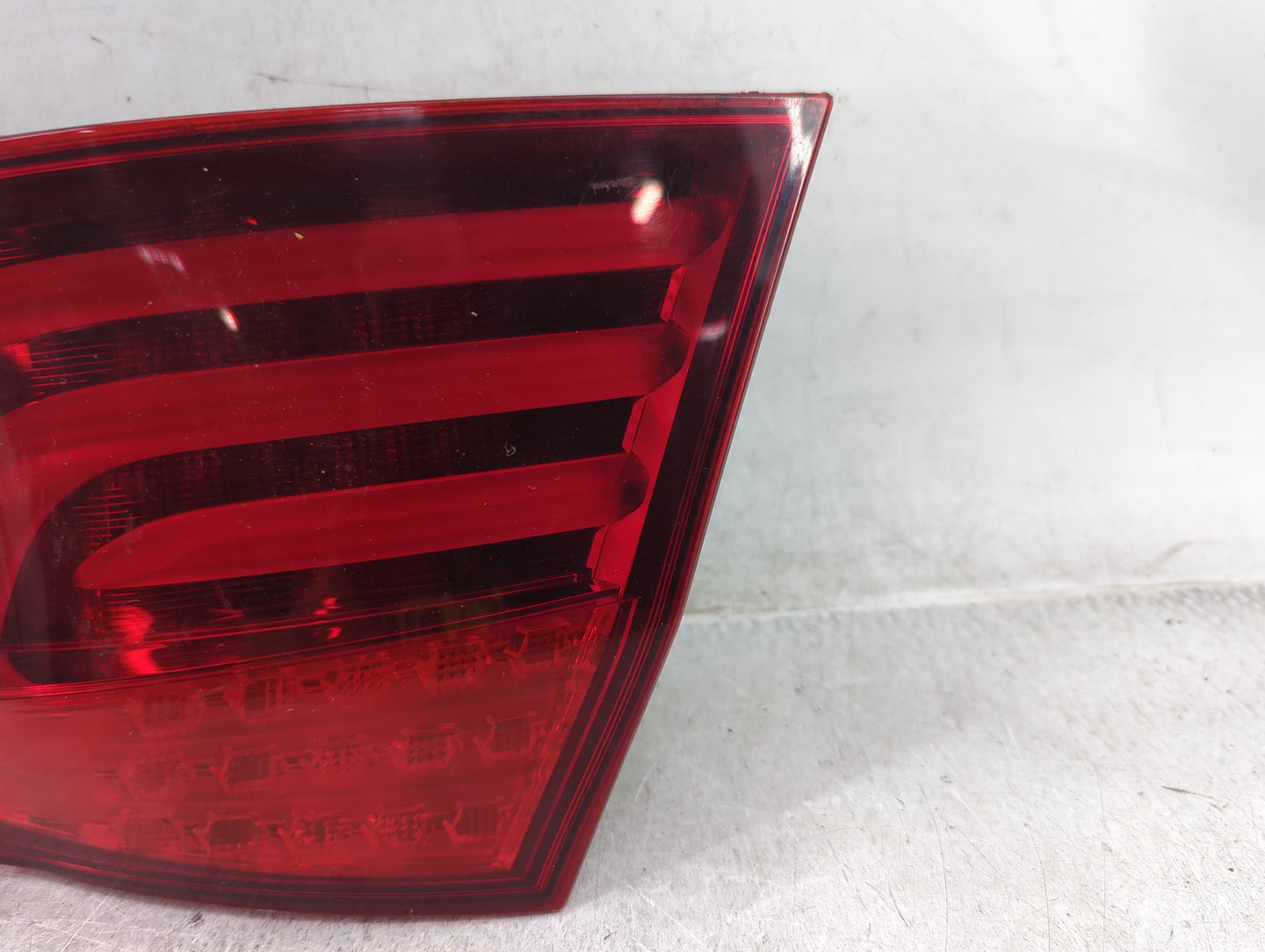 2011-2013 Bmw 528i Tail Light Assembly Passenger Right OEM P/N:173462-02 Fits Fits 2011 2012 2013 OEM Used Auto Parts - Oemu