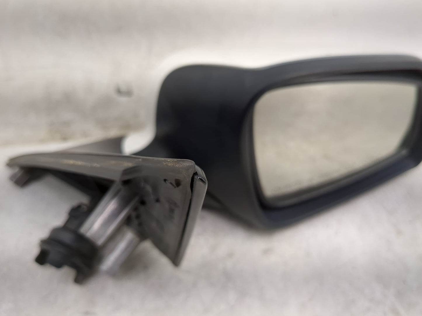 2011-2012 Bmw 528i Passenger Side View Mirror - Right Door Mirror OEM Used - Oemusedautoparts1.com