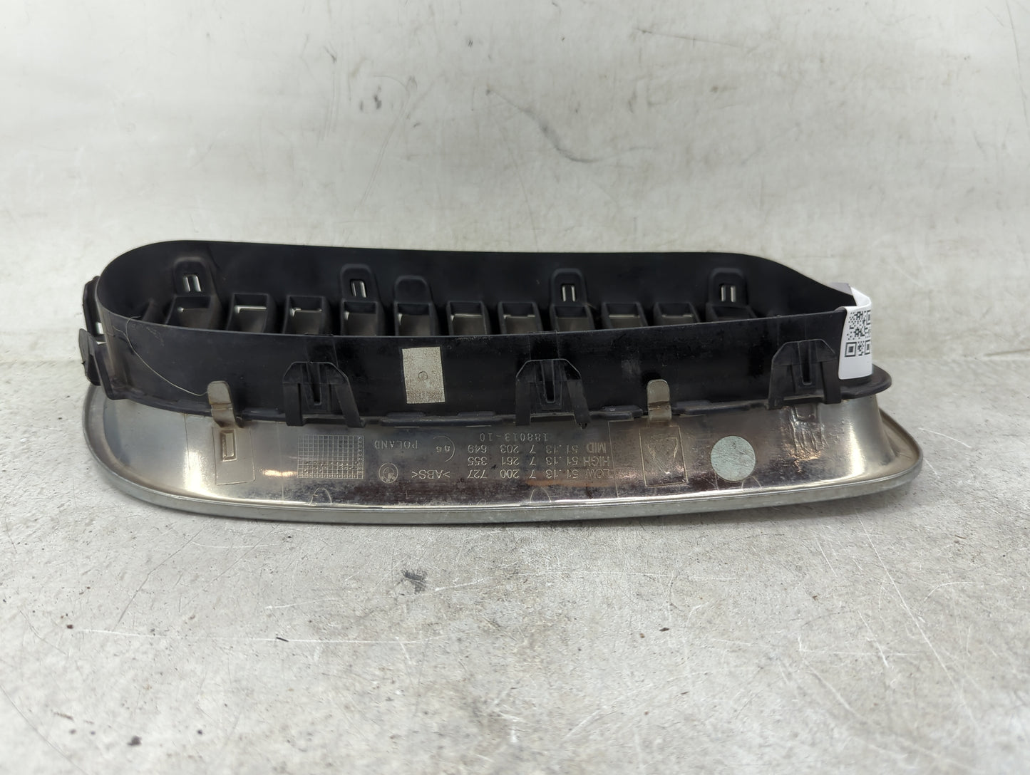 2011-2013 Bmw 528i Front Grille Bumper Not Included 1459548 - Oemusedautoparts1.com