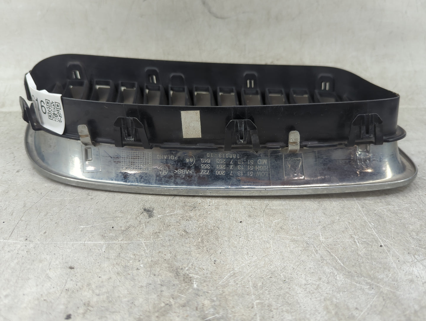 2011-2013 Bmw 528i Front Grille Bumper Not Included 1459616 - Oemusedautoparts1.com