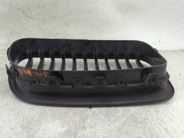 2011-2016 Bmw 528i Front Grille Bumper Not Included