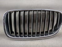 2011-2013 Bmw 528i Front Grille Bumper Not Included 1459872 - Oemusedautoparts1.com