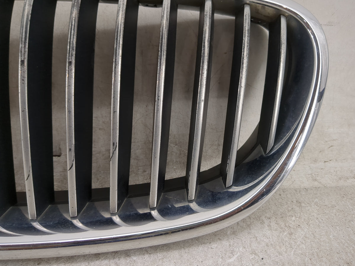 2011-2013 Bmw 528i Front Grille Bumper Not Included 1459872 - Oemusedautoparts1.com