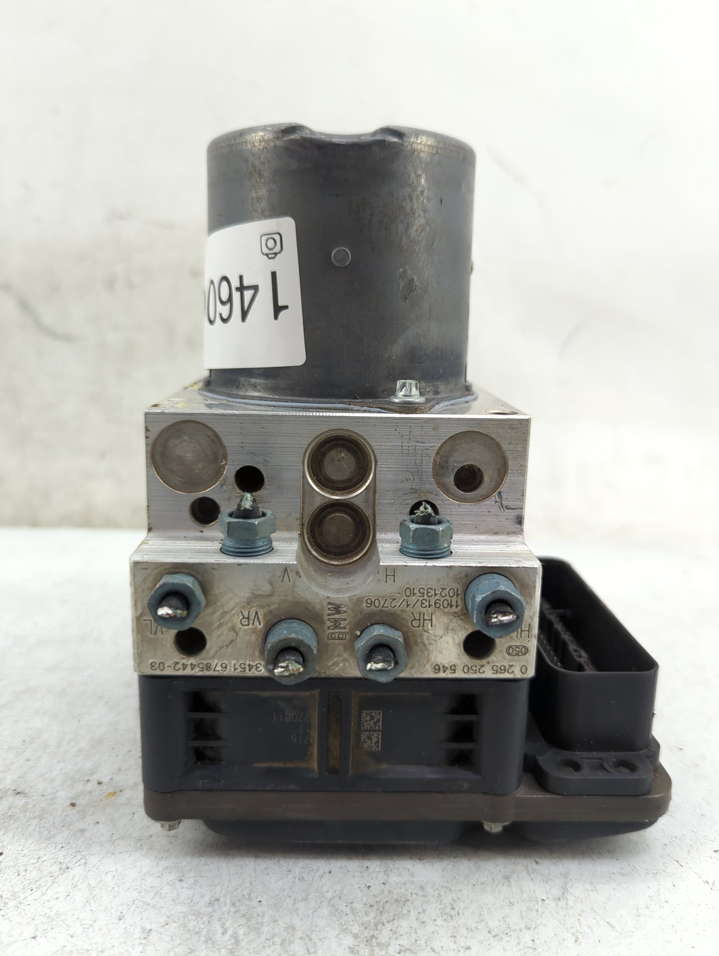 2012 Bmw 528i ABS Pump Control Module Replacement P/N:6852820-01 Fits Fits 2011 OEM Used Auto Parts - Oemusedautoparts1.com