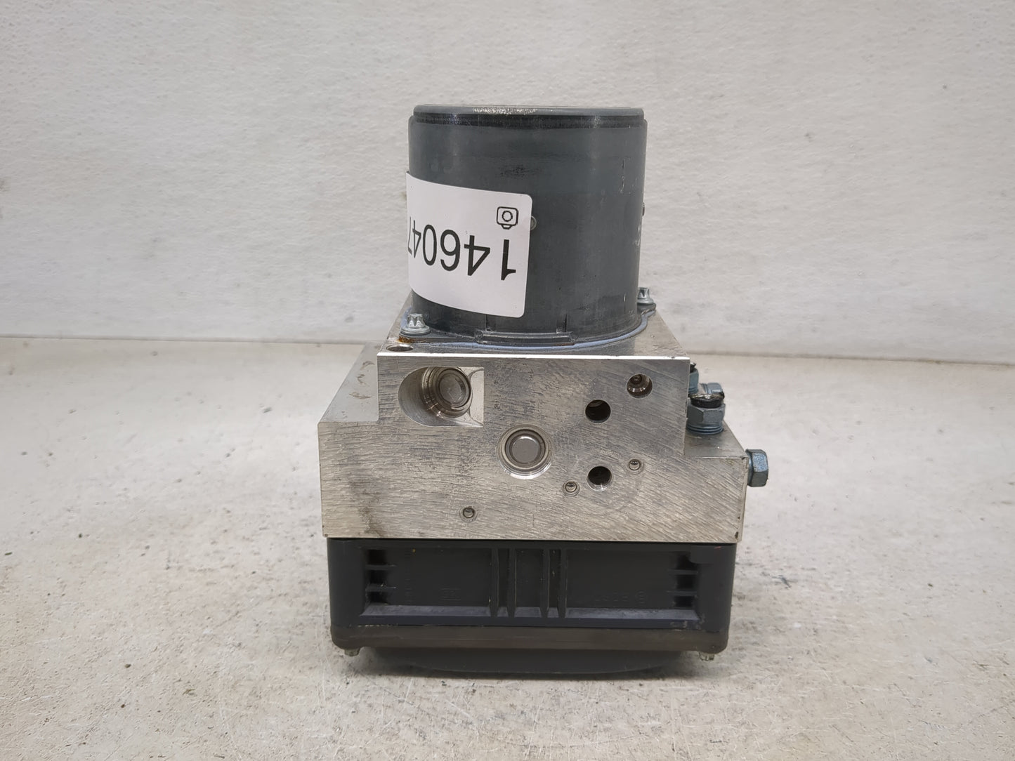 2011-2012 Bmw 528i ABS Pump Control Module Replacement P/N:34516795519-01 34526795521-01, 0265250375 Fits Fits 2011 2012 OEM
