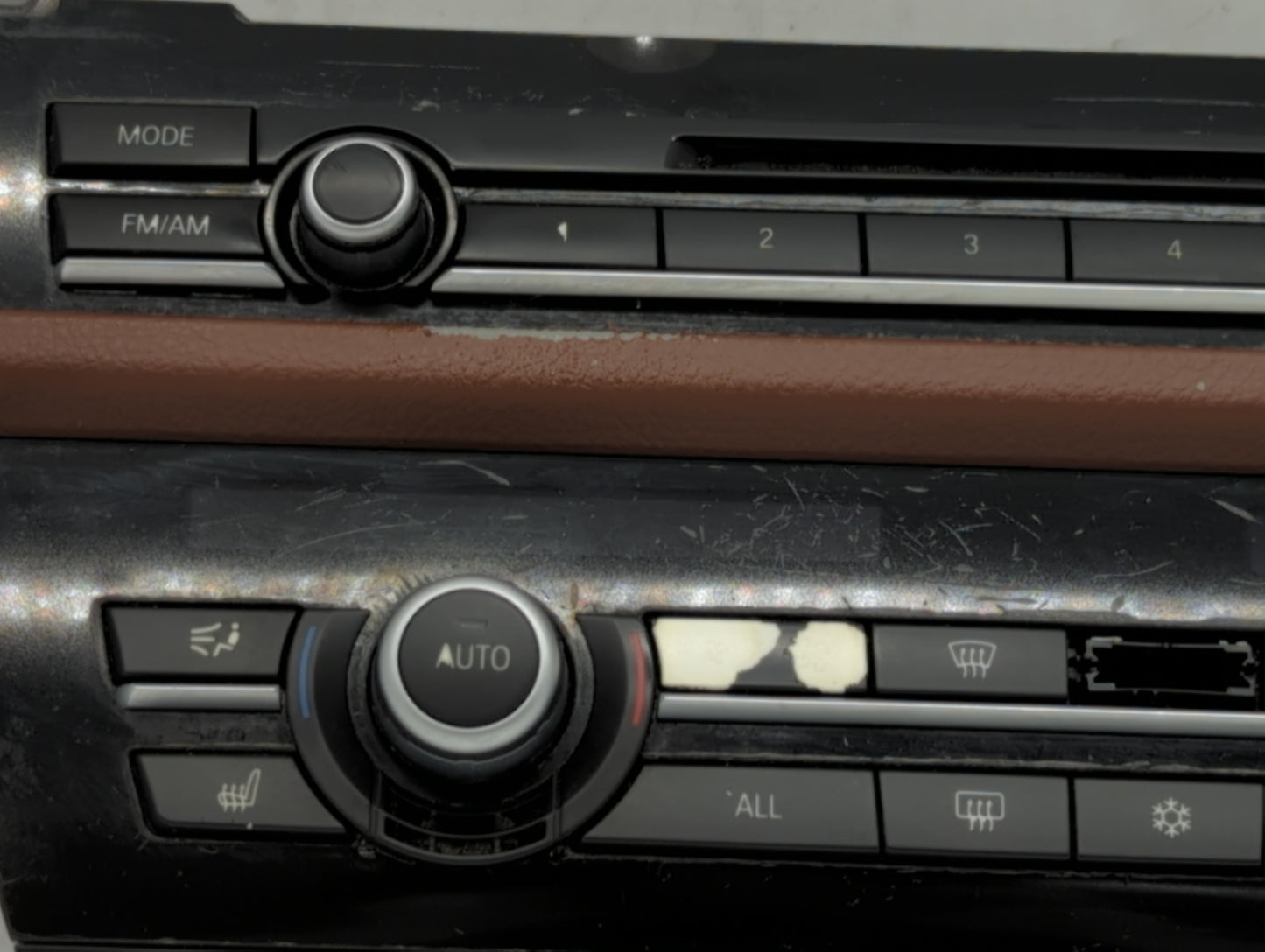 2011-2012 Bmw 528i Radio Control Panel - Oemusedautoparts1.com