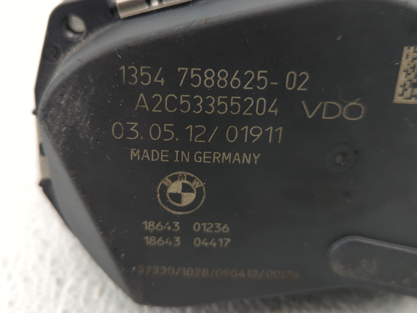 2012-2016 Bmw 528i Throttle Body P/N:1354 7588625-02 1354 7588625-04, 1354 7588625-03 Fits Fits 2012 2013 2014 2015 2016 201