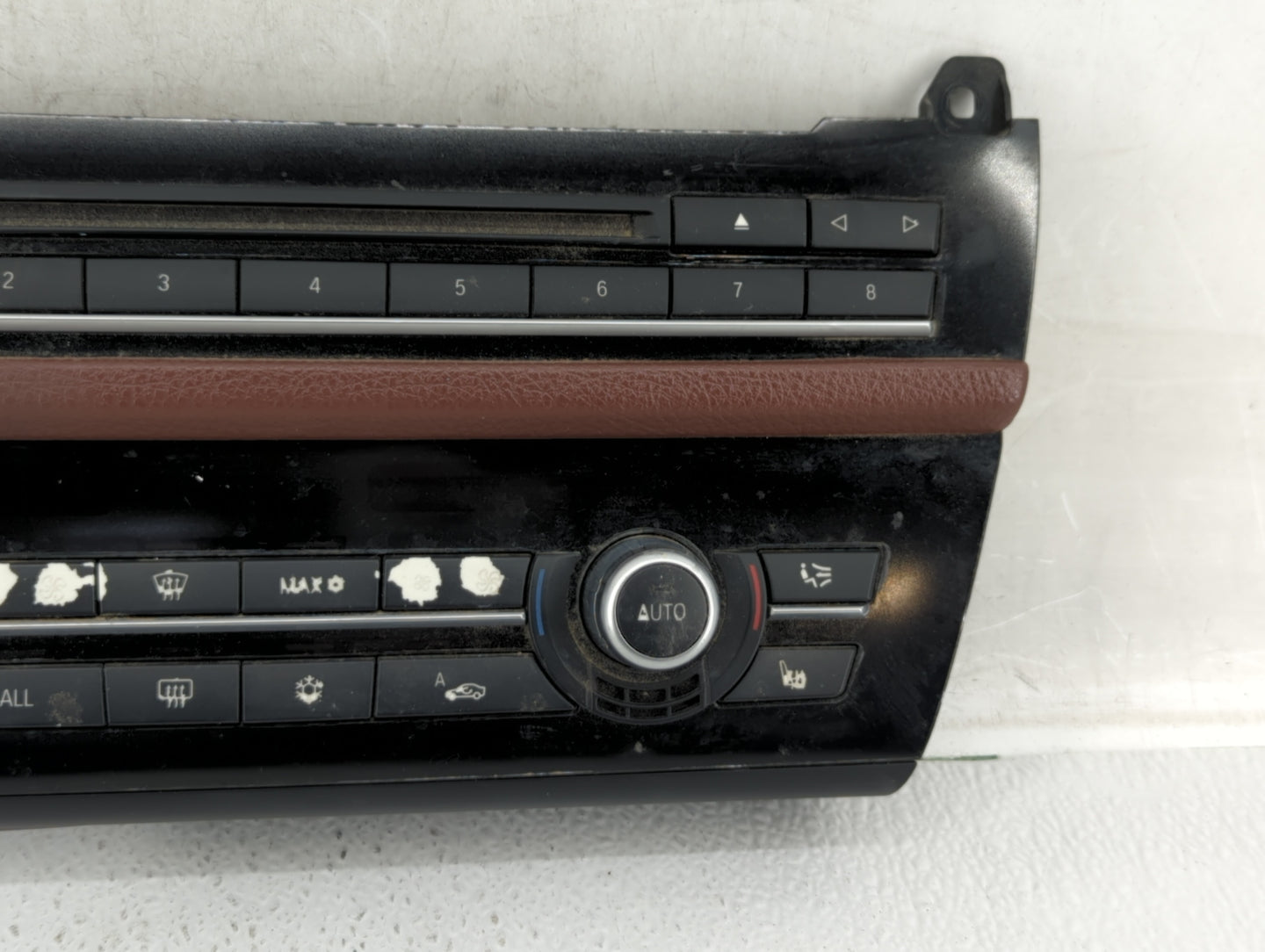 2011-2012 Bmw 528i Radio Control Panel - Oemusedautoparts1.com