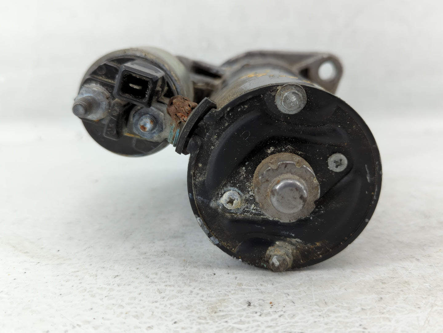 2012-2013 Bmw 528i Car Starter Motor Solenoid OEM P/N:0001138058 Fits Fits 2011 2012 2013 2014 2015 2016 2017 2018 OEM Used 