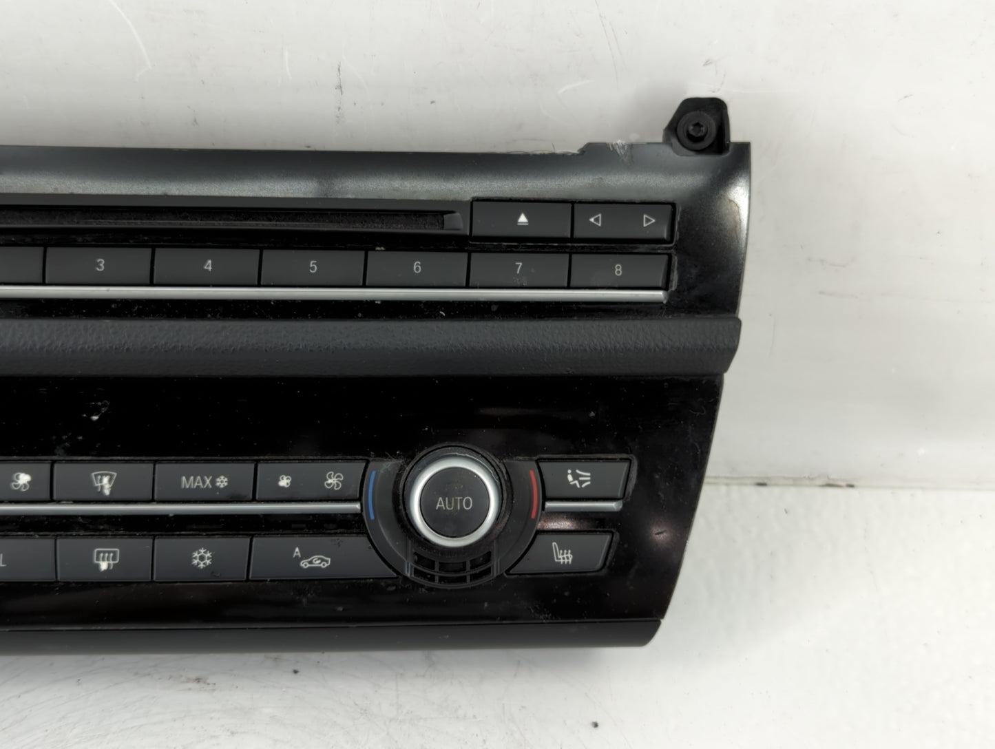 2011-2012 Bmw 535i Radio AM FM Cd Player Receiver Replacement P/N:9285333-01 Fits Fits 2011 2012 OEM Used Auto Parts - Oemus