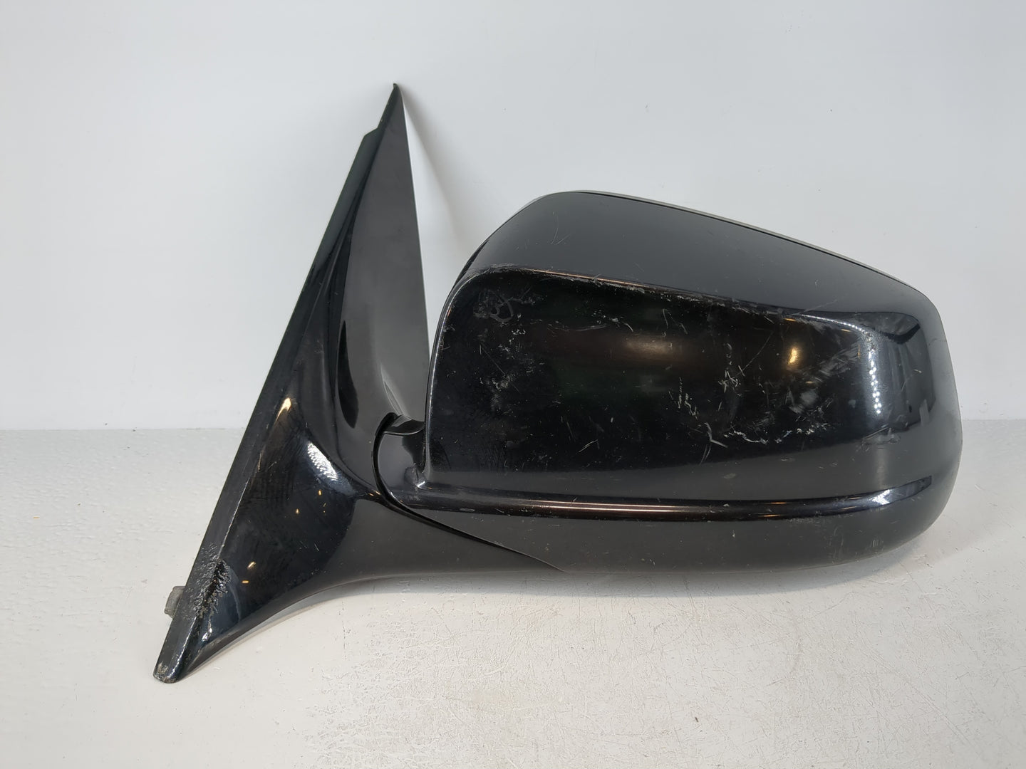 2012-2013 Bmw 535i Driver Side View Mirror - Left Door Mirror OEM Used - Oemusedautoparts1.com