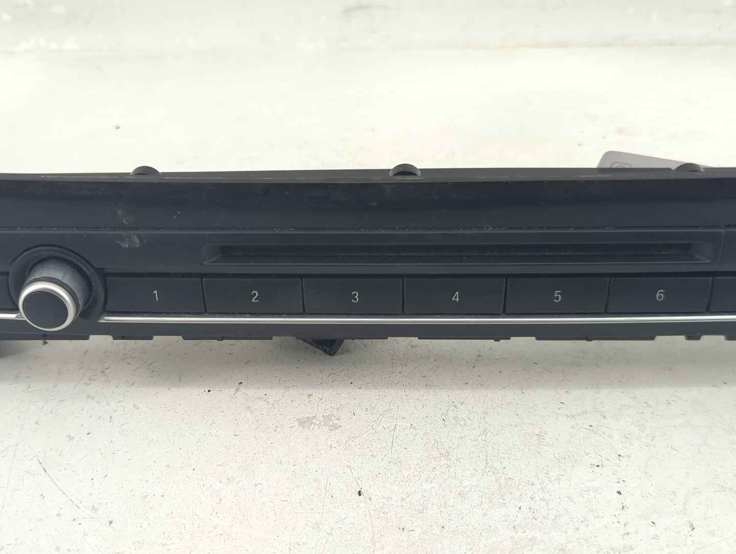 2011-2012 Bmw 535i Radio AM FM Cd Player Receiver Replacement Fits Fits 2011 2012 OEM Used Auto Parts - Oemusedautoparts1.co