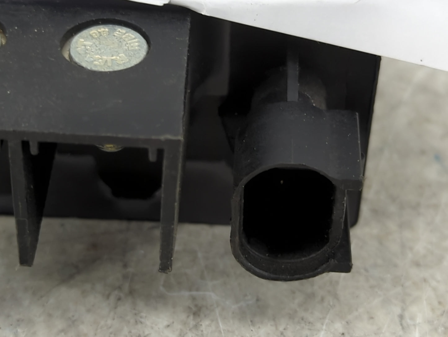 2012 Bmw 535i Cooling Fan Control Module V23132-a2001-x26|7661503/01 - Oemusedautoparts1.com