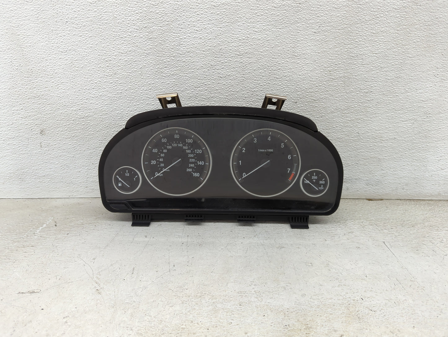 2012-2013 Bmw 535i Instrument Cluster Speedometer Gauges P/N:9280481-01 Miles: Fits Fits 2011 2012 2013 OEM Used Auto Parts 