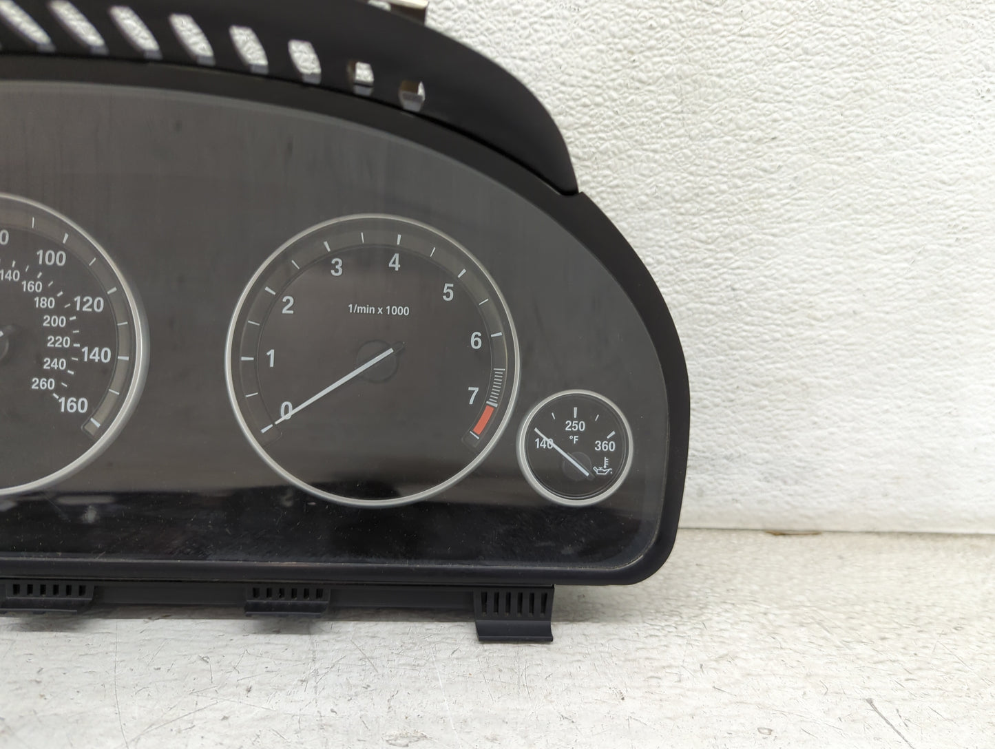 2012-2013 Bmw 535i Instrument Cluster Speedometer Gauges P/N:9280481-01 Miles: Fits Fits 2011 2012 2013 OEM Used Auto Parts 